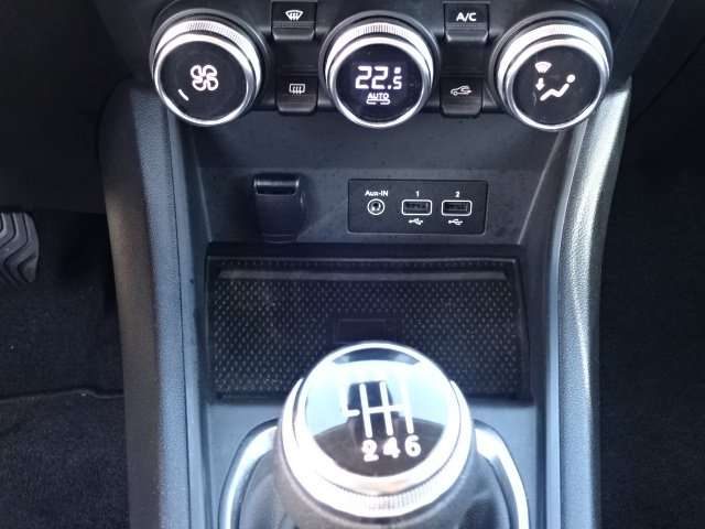 RENAULT Captur usata, con Cruise Control