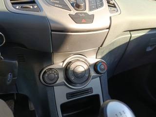 FORD Fiesta usata, con Alzacristalli elettrici