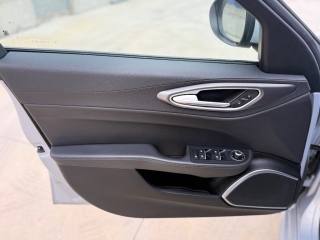 ALFA ROMEO Giulia usata, con Regolazione elettrica sedili