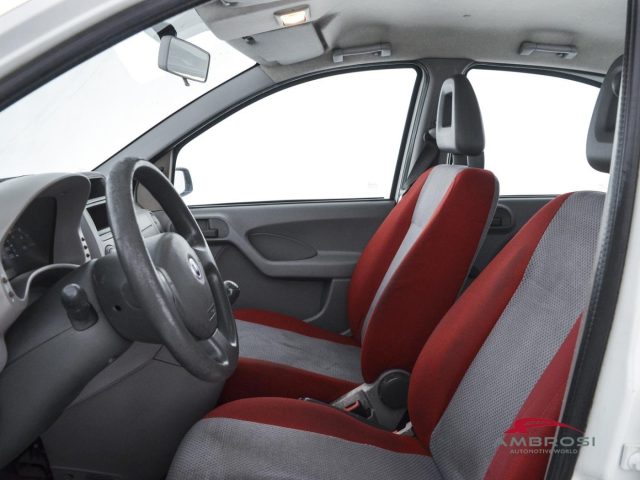 FIAT Panda usata 8