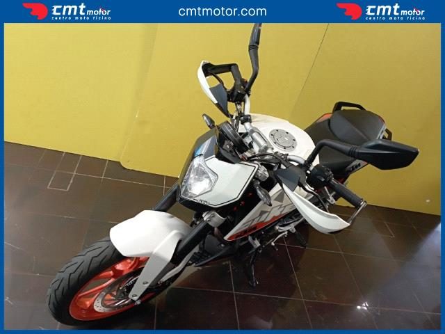 KTM 390 Duke usata 13
