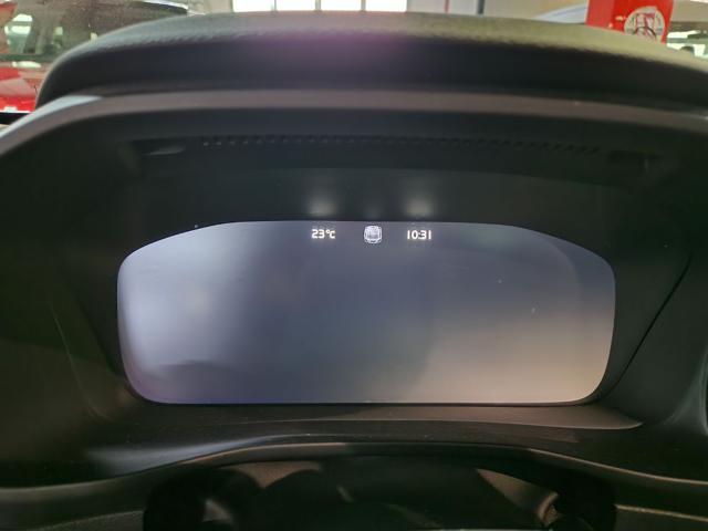 VOLVO XC40 usata, con Tettuccio apribile