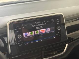 VOLKSWAGEN T-Roc usata, con Sensori di parcheggio posteriori
