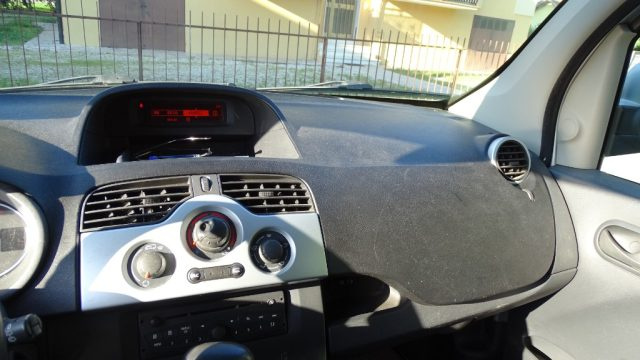 RENAULT Kangoo Z.E. usata 43