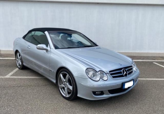 MERCEDES-BENZ CLK 320 usata, con Airbag
