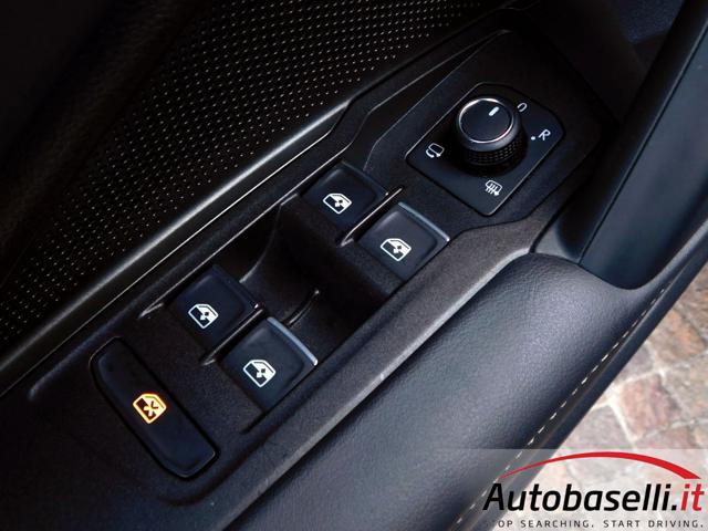 VOLKSWAGEN Tiguan usata, con Isofix