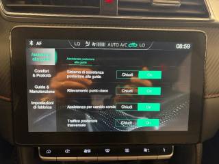 MG ZS usata, con Fendinebbia