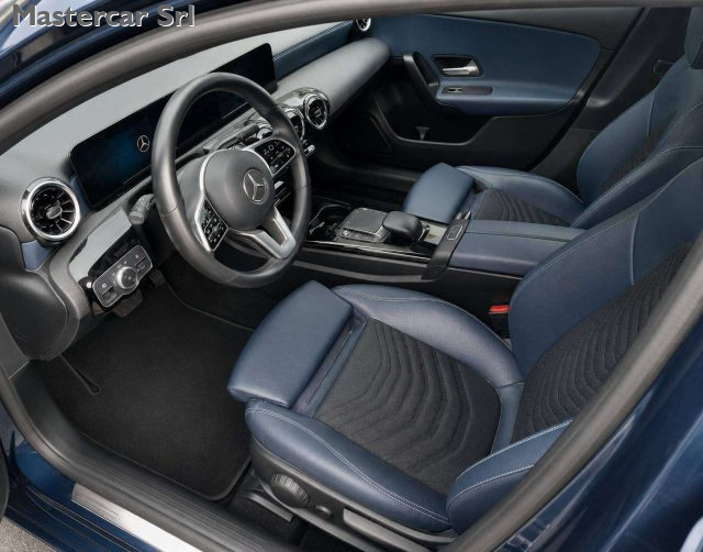 MERCEDES-BENZ A 180 usata, con Climatizzatore