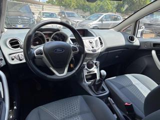 FORD Fiesta usata, con Boardcomputer