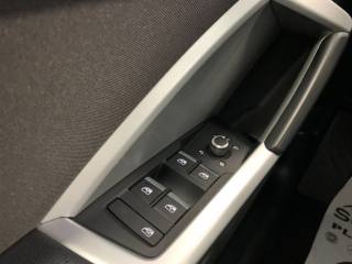 AUDI Q3 usata, con Autoradio digitale