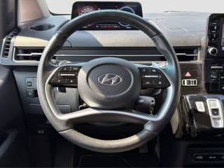 HYUNDAI Staria usata 13