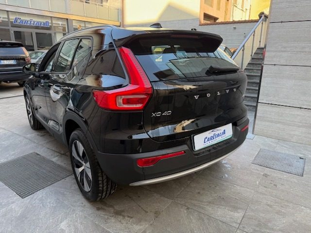 VOLVO XC40 usata, con Autoradio