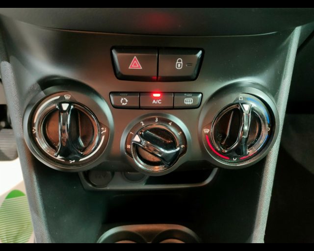 PEUGEOT 208 usata, con Servosterzo