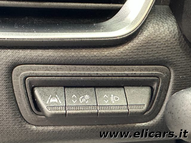 RENAULT Clio usata, con Servosterzo