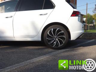 VOLKSWAGEN Golf usata 32