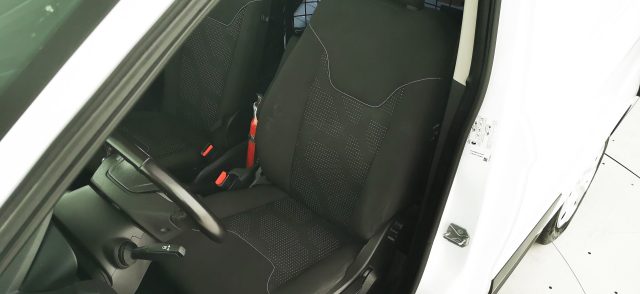FORD Transit Courier usata 30
