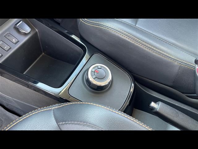 DACIA Spring usata, con Autoradio