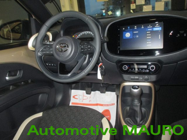 TOYOTA Aygo X usata, con Servosterzo