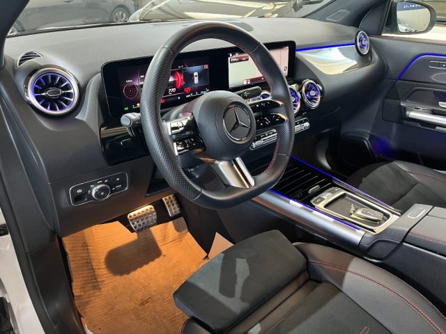 MERCEDES-BENZ GLA 200 usata, con Chiusura centralizzata