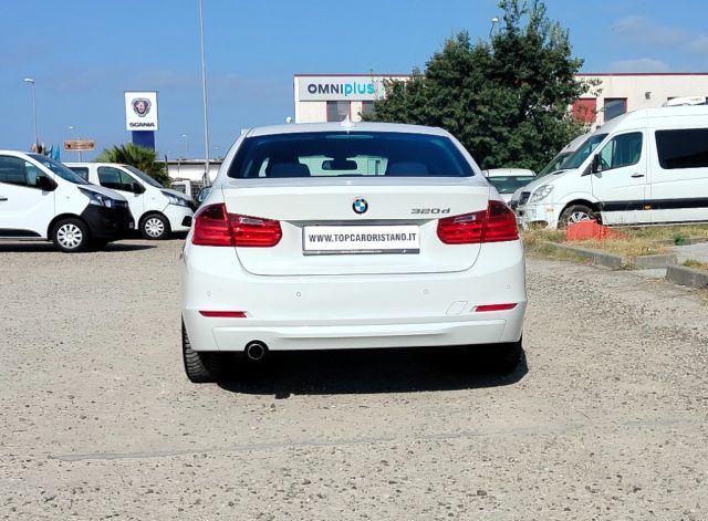 BMW 320 usata, con Boardcomputer