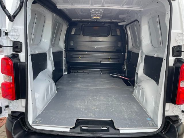 OPEL Vivaro usata, con Vivavoce