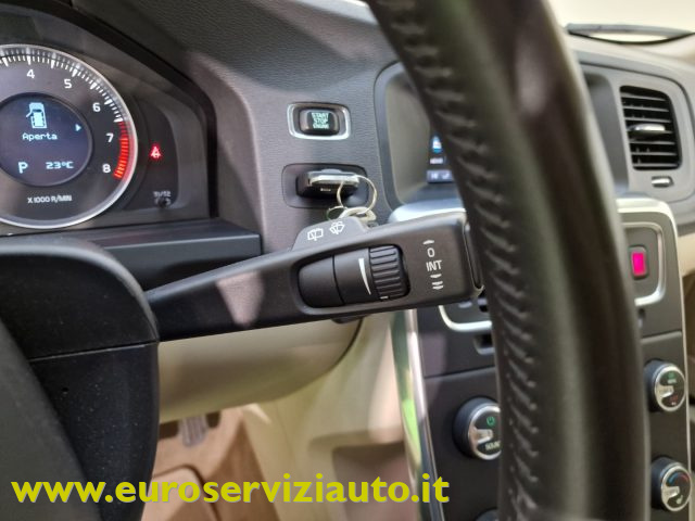 VOLVO V60 usata, con Sensore di luce