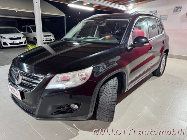 VOLKSWAGEN Tiguan usata, con USB