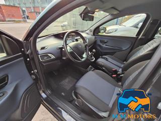 LANCIA Ypsilon usata, con Controllo trazione