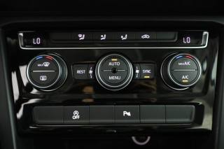 VOLKSWAGEN Touran usata 8