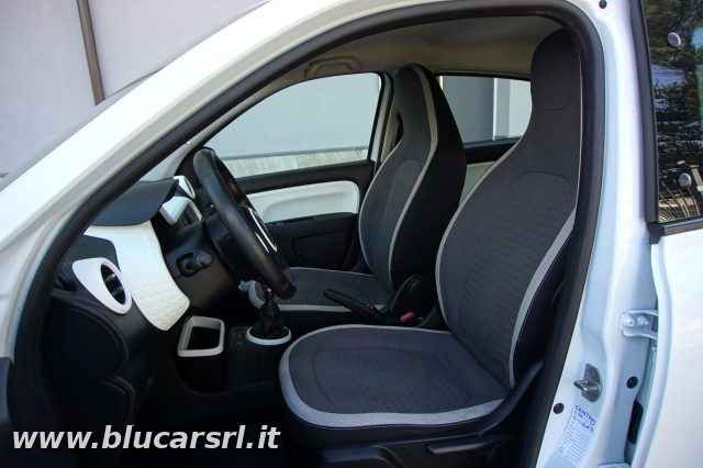 RENAULT Twingo usata, con Autoradio