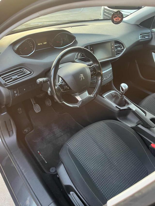 PEUGEOT 308 usata, con Chiusura centralizzata