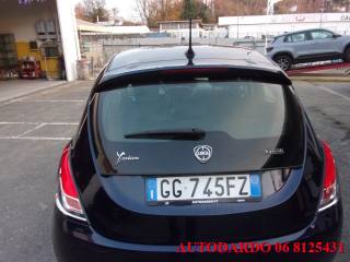 LANCIA Ypsilon usata, con Fendinebbia