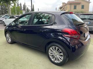 PEUGEOT 208 usata, con Autoradio