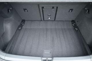 VOLKSWAGEN Golf usata, con Climatizzatore automatico, 3 zone