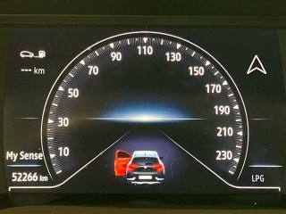 RENAULT Captur usata, con Bracciolo