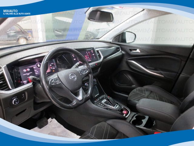 OPEL Grandland usata, con Airbag laterali