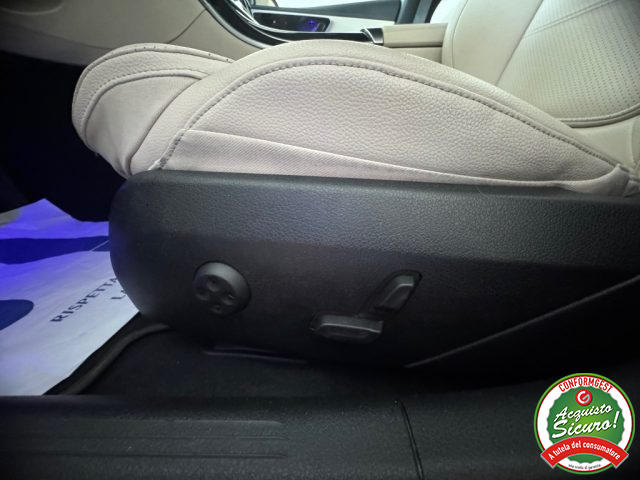 MERCEDES-BENZ C 220 usata, con Volante in pelle