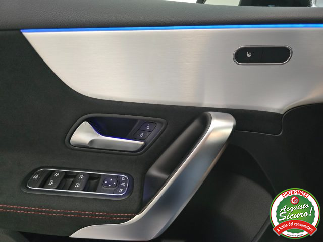 MERCEDES-BENZ A 200 usata, con Volante in pelle