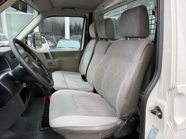 VOLKSWAGEN Transporter usata 8