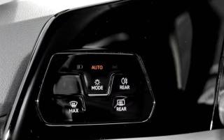 VOLKSWAGEN Golf usata, con Climatizzatore