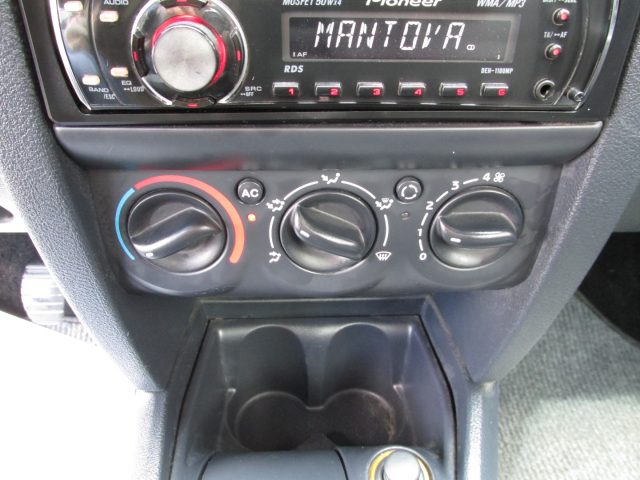 RENAULT Clio usata 19