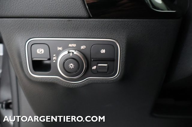 MERCEDES-BENZ GLA 200 usata, con Cerchi in lega