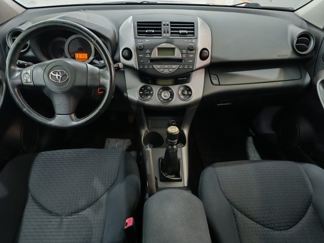 TOYOTA RAV 4 MY23 usata, con ESP