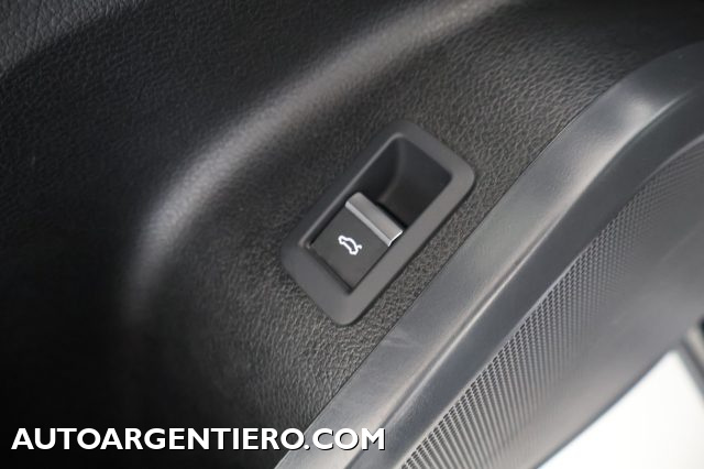 AUDI Q5 usata, con Chiusura centralizzata