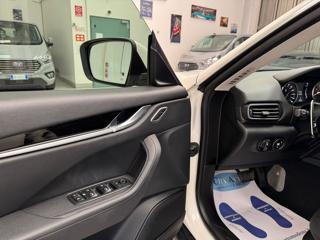 MASERATI Levante usata, con Autoradio