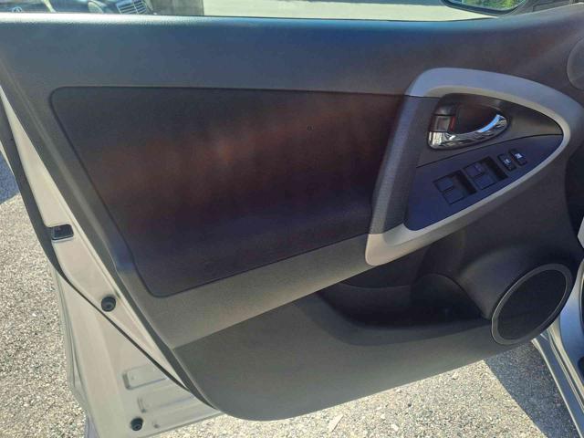 TOYOTA RAV 4 MY23 usata, con ESP