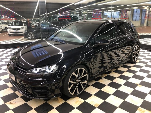 VOLKSWAGEN Golf usata, con ABS