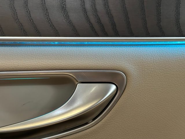 MERCEDES-BENZ C 220 usata, con Sensore di luce