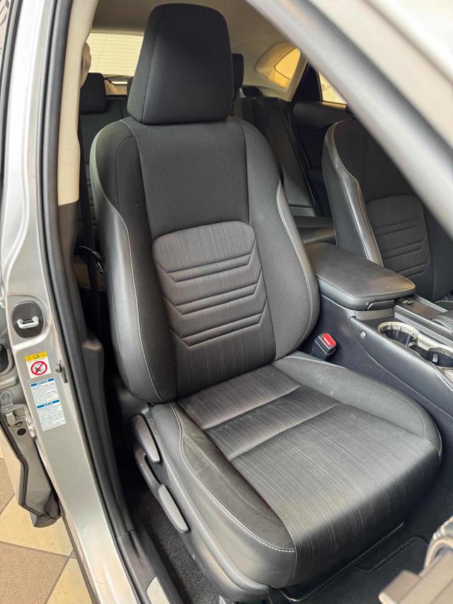 LEXUS NX 300 usata, con Controllo trazione