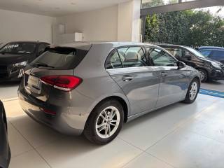 MERCEDES-BENZ A 180 usata, con Alzacristalli elettrici